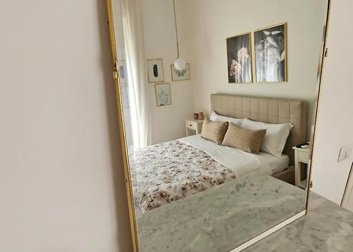 Flamingo Bed and Breakfast 4*