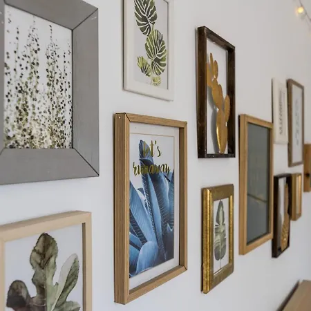 Flamingo Nocleg ze śniadaniem 4*