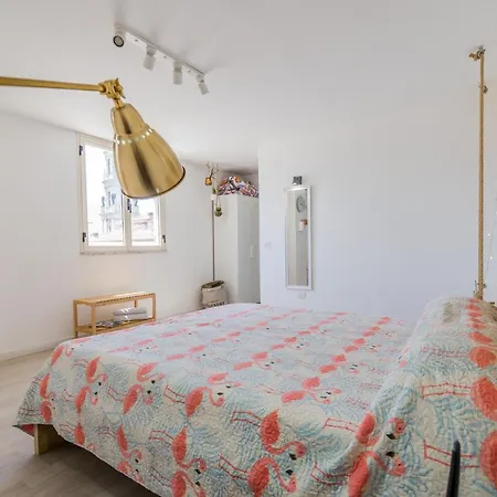 فندق مبيت وإفطار Flamingo *