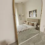 Flamingo Bed & Breakfast 3*