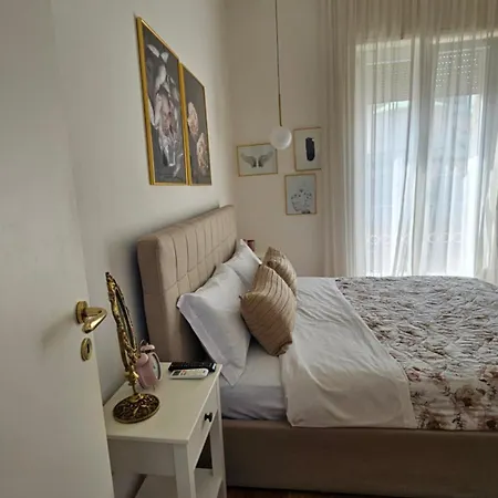 Flamingo Nocleg ze śniadaniem