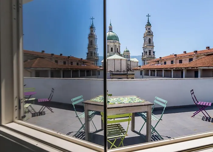 Bed & Breakfast Flamingo 4*