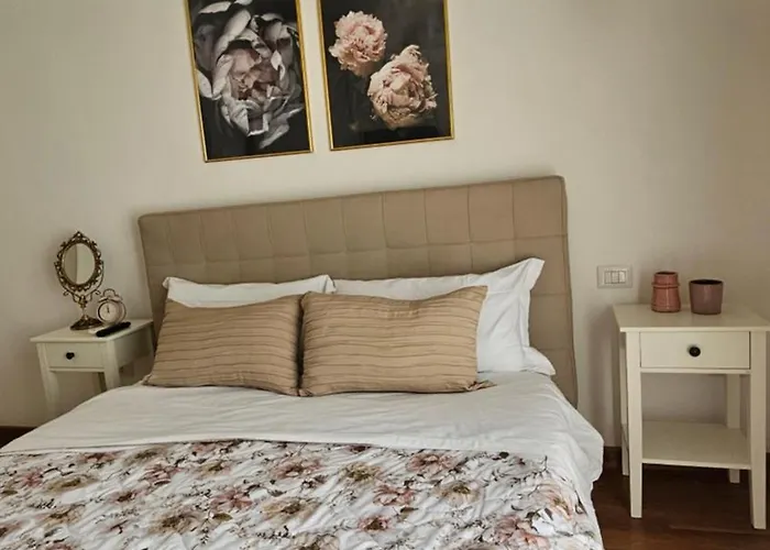 Flamingo Bed & Breakfast 4*