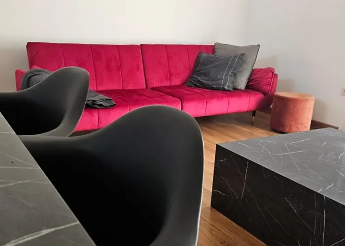 Flamingo Bed & Breakfast 4*